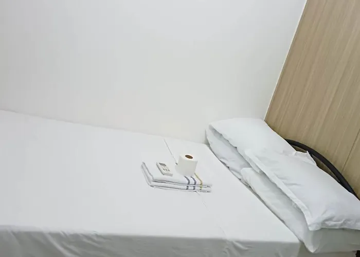 Shore D2 - Shortwalk Mall Of Near Airport * Manila