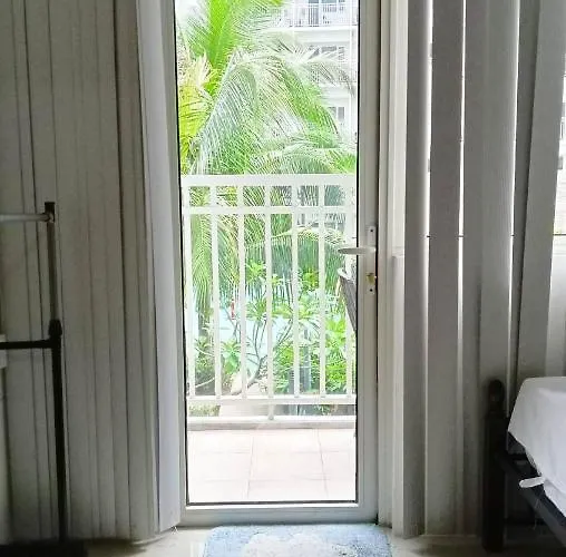 Shore D2 - Shortwalk Mall Of Near Airport Apartment Manila