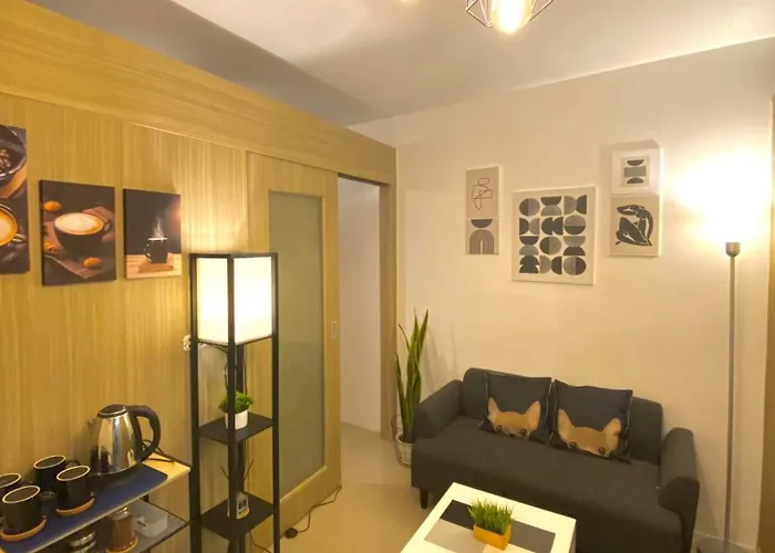 Shore D2 - Shortwalk Mall Of Near Airport *